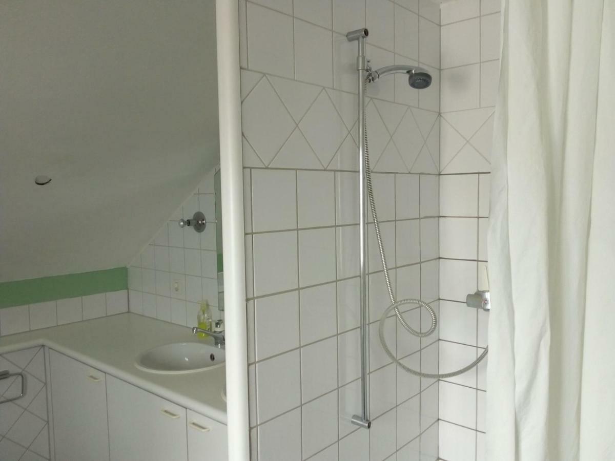 Hostel Seeburg Stafa Bagian luar foto